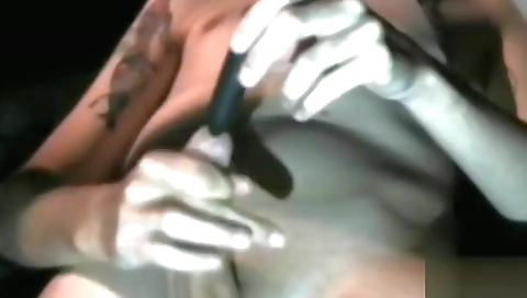 Hot attentionsen and cum out my pussy at the house