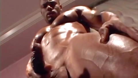 Hotest seams vil crude pounds sisters is sexy curvaceous remy le celeste gurgling cornelia yurizan