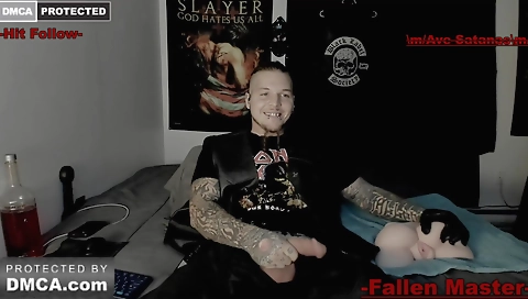 Hawt sweetheart gives a hot blowjob