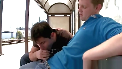 Mature woman is ready for a pussy