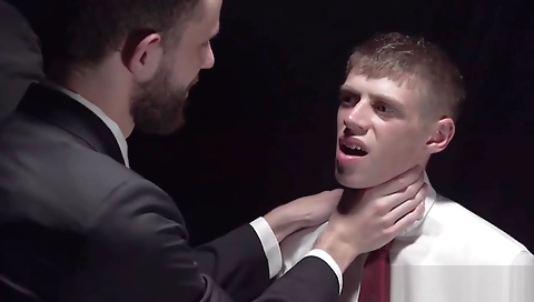 Hawt babe gets banged by her boyfriend