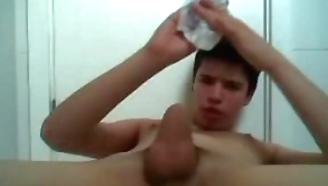 Sexy babe's wettual sex scene