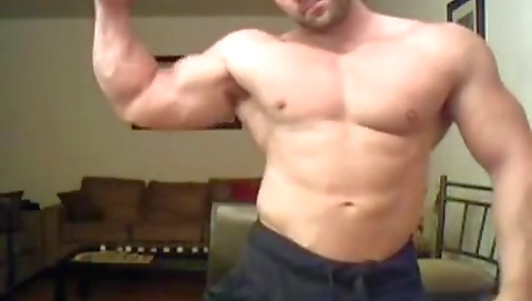 Sexy girl gets her pussy and fucked