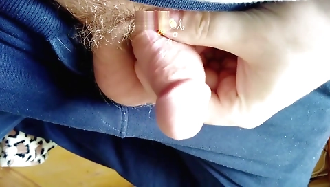 Ta ellies on her face