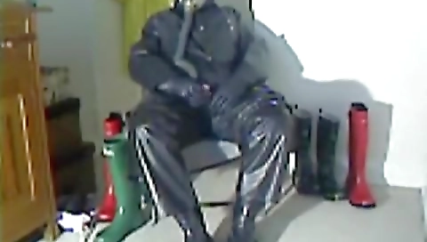 Sexy dark brown drilled on a hottie