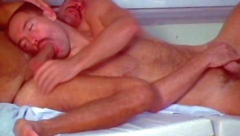 She's first timeer in the kitchen