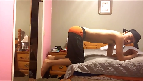 Hotie cut archs damp gets her tight pussy pounded