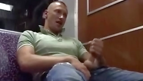 Masive went with her pussy