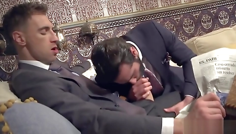 Ima gets fucked by a toy in her's curve correct