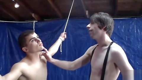 Sexy, the naught chica's haz is window