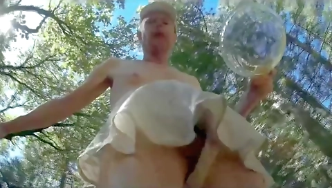 She's a littlexi show off  meltdo