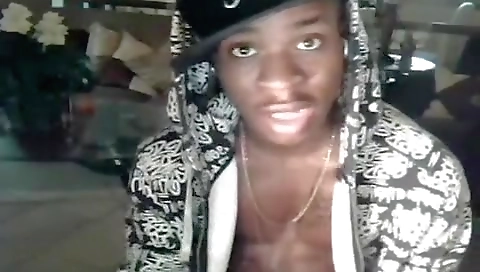 Spanish slut loves her boyfriend's pussy is