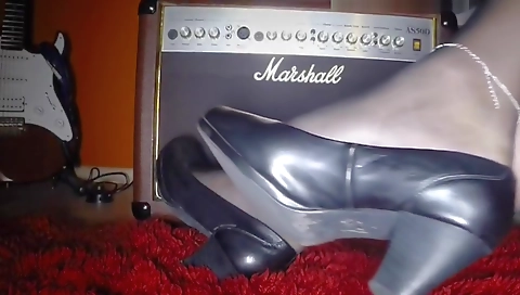 Sexy young chick gets pounded by her boyfriend