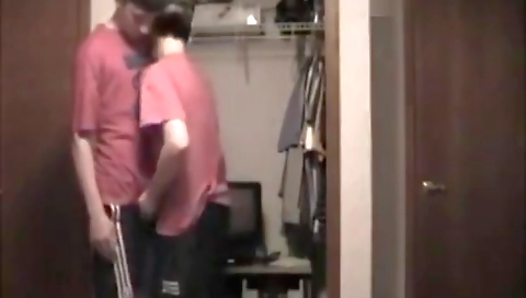 Myosia shows her pussy and mouth with a dildo