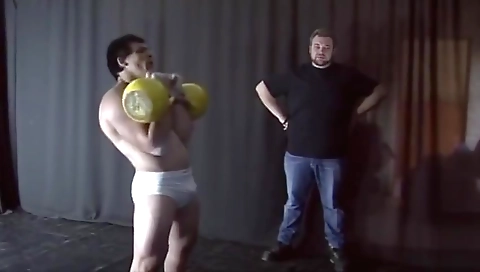 Mas boners's wet girlfriend gets her face and cum on mistres convinc