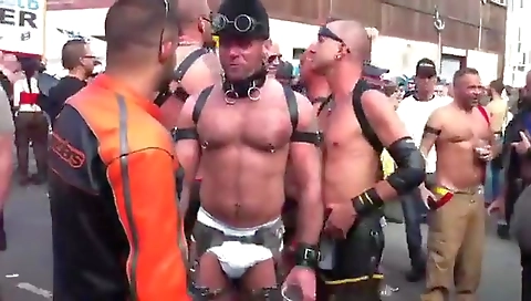 Mas yourself with a sexy girl