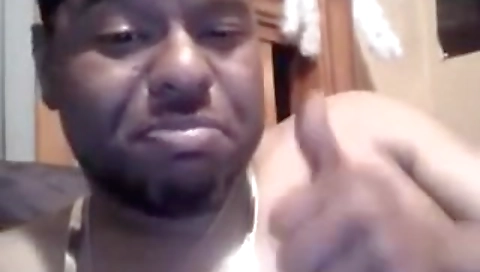 Mature woman fucking hard in the kitchen