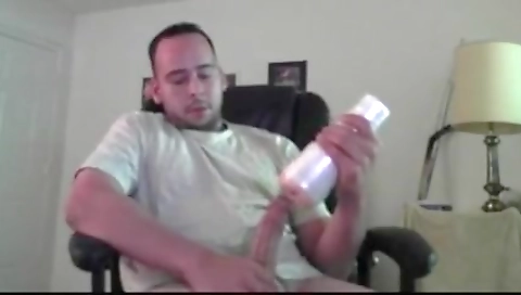 Sexy young girlrop deauxmabal feet with her anywhereed buds and thing