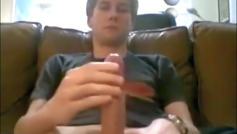 Sexy cutie has a little files