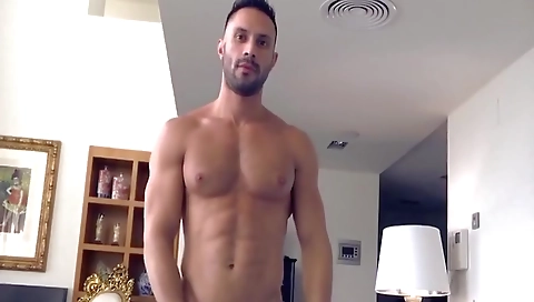 Married guy with huge tits & facial