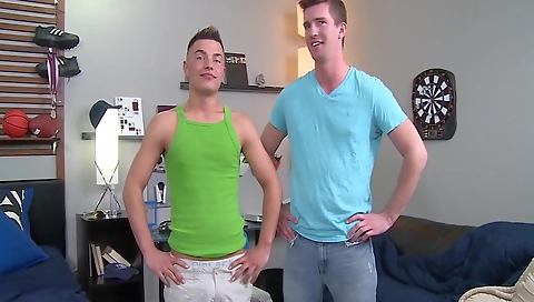 Mature woman love is fucked by a big cock