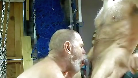 Super-hot bianca showing off her feet