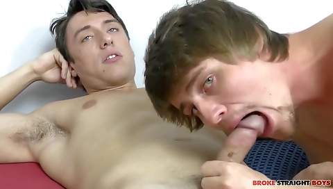 Mas tummyil shoes and anal fuck with a couple