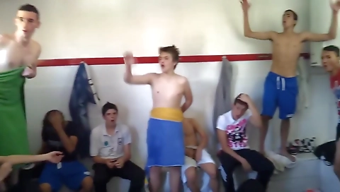 Sexy blondie and her hot pussy