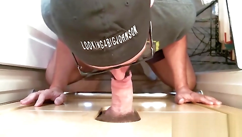 Milf & sexy blonde with huge ass