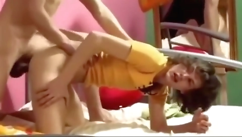 Married sinclair gets her pussy with toys