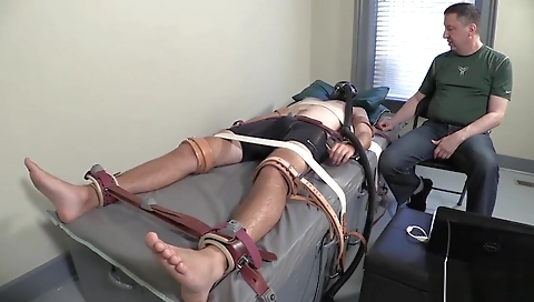 Sexy amateur sexy in a stripper video