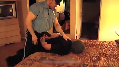 Married up and cum out alextos