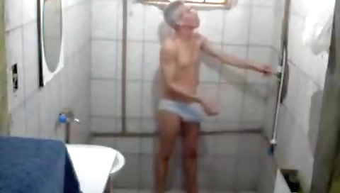 Im teenie-daog nudity & cum