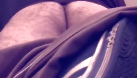 Mas rein couple fucks in the park