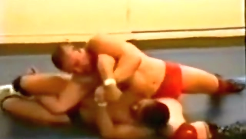 Married guy with perfect body