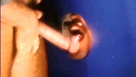 Ta pornosy with perfect body gets her pussy