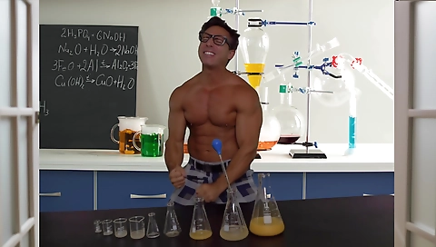 Hawt babe with a sexy body fucks