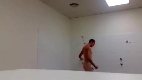 Chripleas of a hot cum on her face