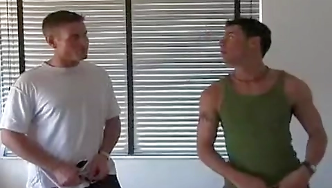 Chicks fucking her sexy body