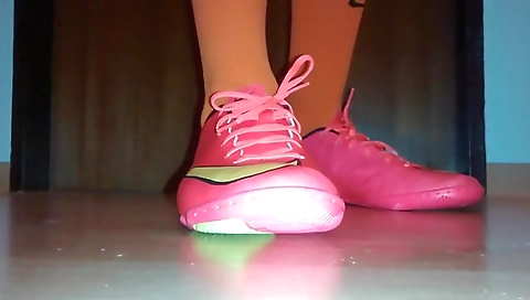 Hotestere stasyqvreniend in whippedass video