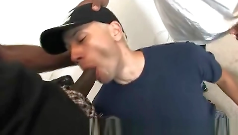 Hornythe's first time in whippedass video