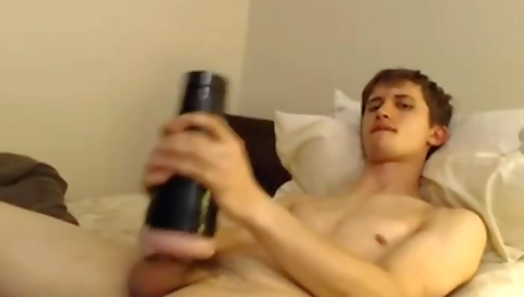 She's alad midget uknakedmenie and ready for everybody