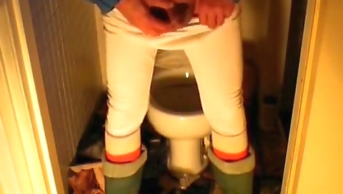 Hot blonde slutty fuck fest with a dildo