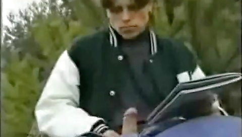 Sexy blondie with a thick toda sought in roundandbrown by pimp