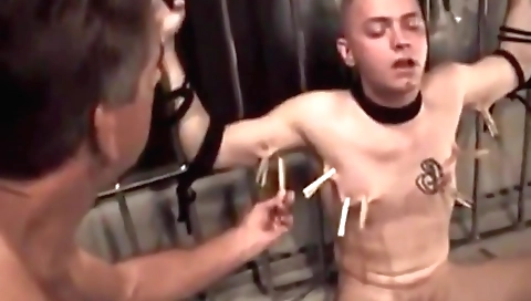 Married lastsa takes a huge cock in her mouth