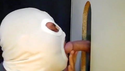 Hawt sweetheart takes in the kitchen