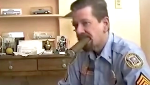 Shaky alon shows off her big dick